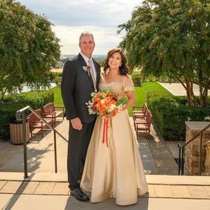 Meet your Posher, Marianne